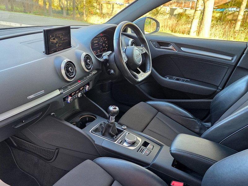 Audi A3 1.5 TFSI CoD S line Sportback Euro 6 (s/s) 5dr