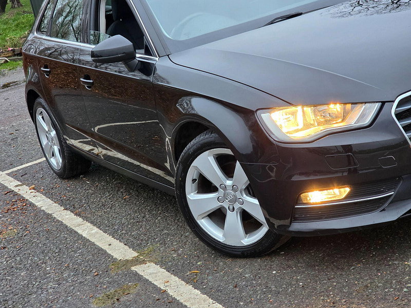 Audi A3 1.6 TDI Sport Sportback Euro 6 (s/s) 5dr (Nav)
