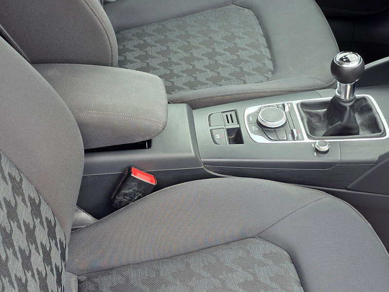 Audi A3 2.0 TDI SE Euro 5 (s/s) 3dr