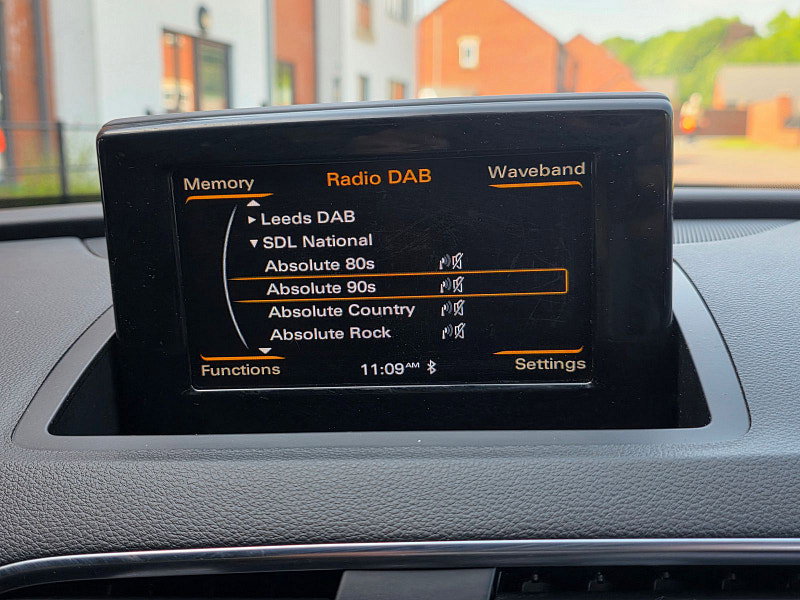 Audi Q3 2.0 TDI S line SUV 5dr Diesel Manual Euro 5 (s/s) (140 ps)