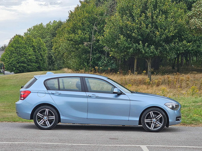 BMW 1 Series 2.0 116d Sport Euro 5 (s/s) 5dr