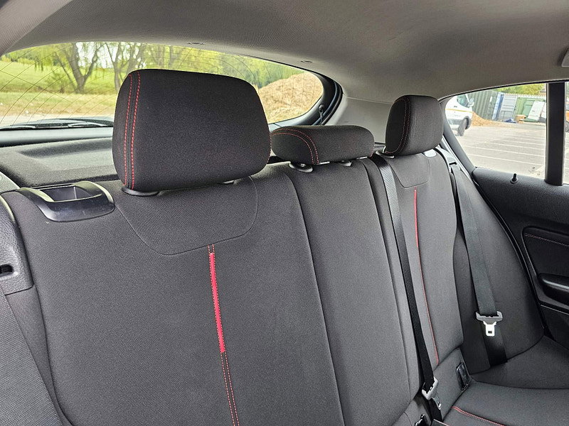BMW 1 Series 2.0 116d Sport Euro 5 (s/s) 5dr