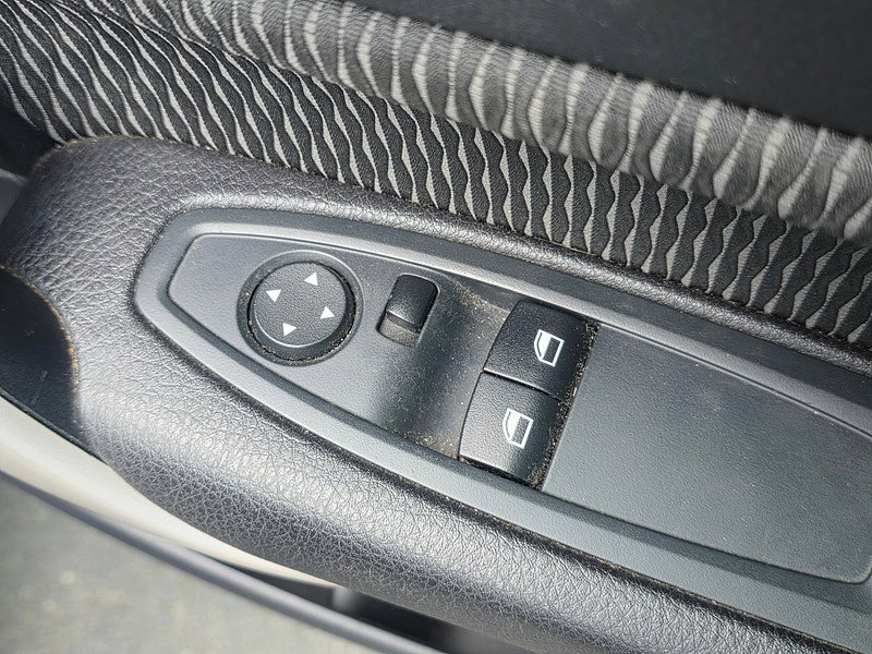 BMW 2 Series 2.0 220d SE Coupe 2dr Diesel Manual Euro 6 (s/s) (184 ps)