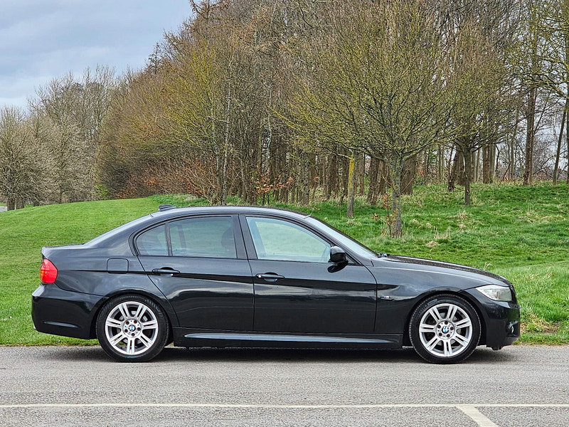 BMW 3 Series 2.0 318d M Sport Steptronic Euro 5 4dr