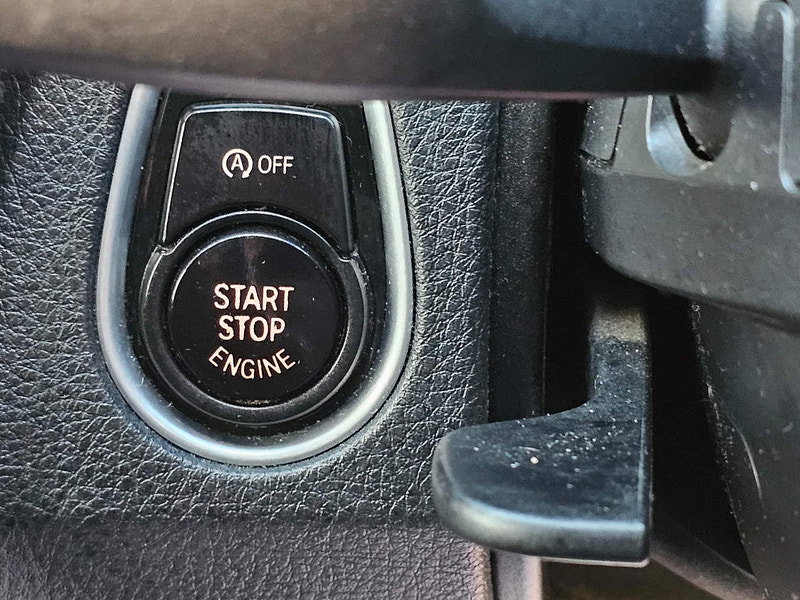 BMW 3 Series 2.0 320d M Sport xDrive Euro 5 (s/s) 4dr