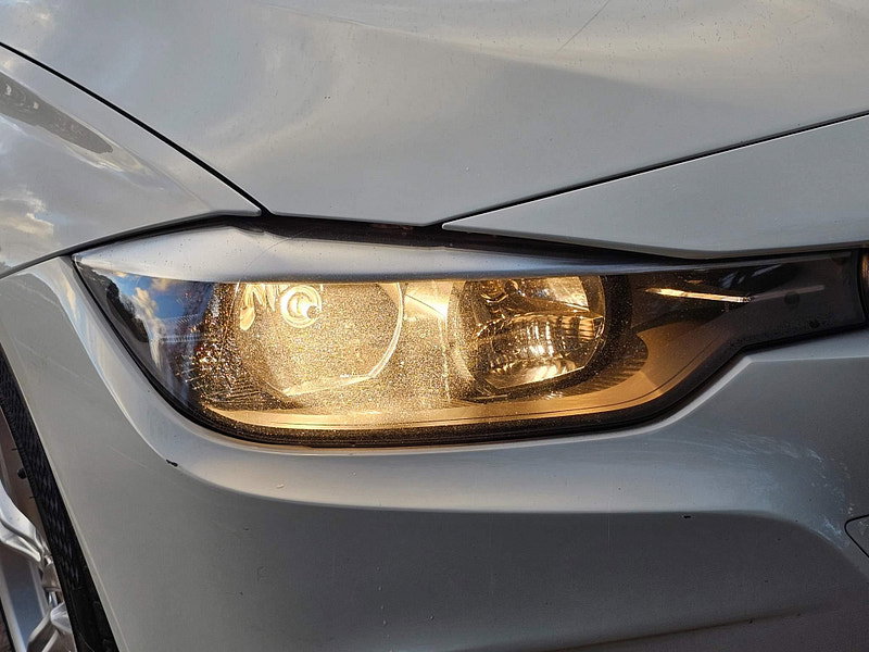 BMW 3 Series 2.0 320d M Sport xDrive Euro 5 (s/s) 4dr