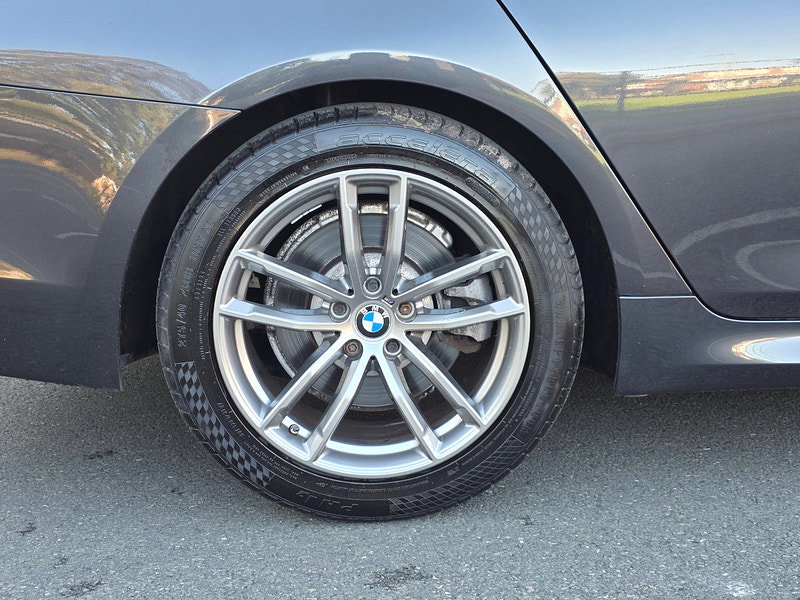 BMW 5 Series 2.0 520d MHT M Sport Saloon 4dr Diesel Hybrid Auto Euro 6 (s/s) (190 ps)