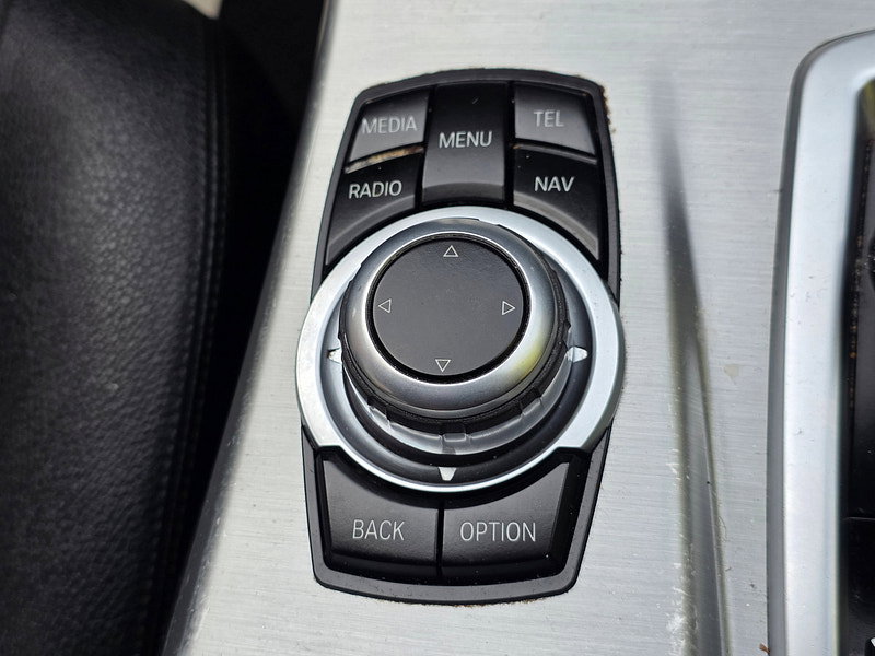 BMW 5 Series 2.0 520d SE Saloon 4dr Diesel Auto Euro 6 (s/s) (190 ps)