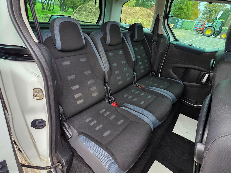 Citroen Berlingo 1.6 HDi XTR Multispace MPV Euro 5 5dr