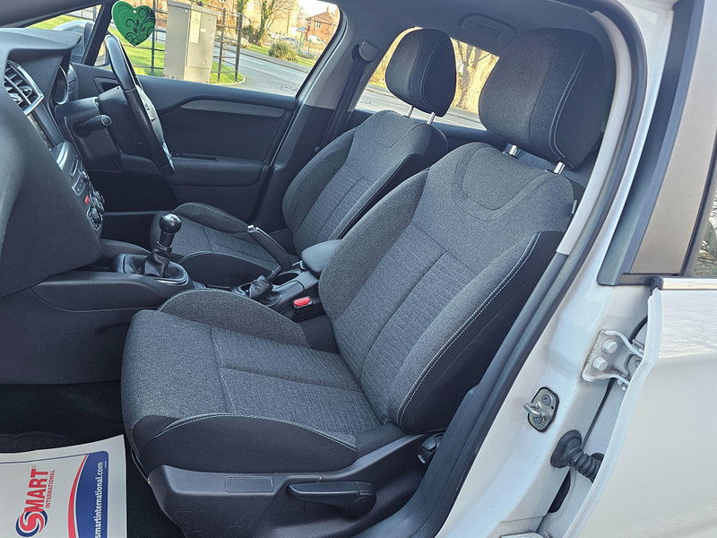 Citroen C4 1.2 PureTech Flair Euro 6 5dr