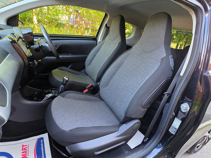 Citroen C1 1.0 VTi Flair Hatchback 3dr Petrol Manual Euro 5 (68 ps)