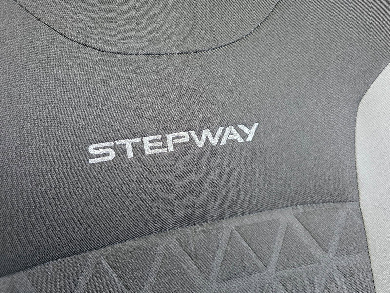Dacia Sandero Stepway 0.9 TCe Laureate Hatchback 5dr Petrol Manual Euro 5 (90 ps)