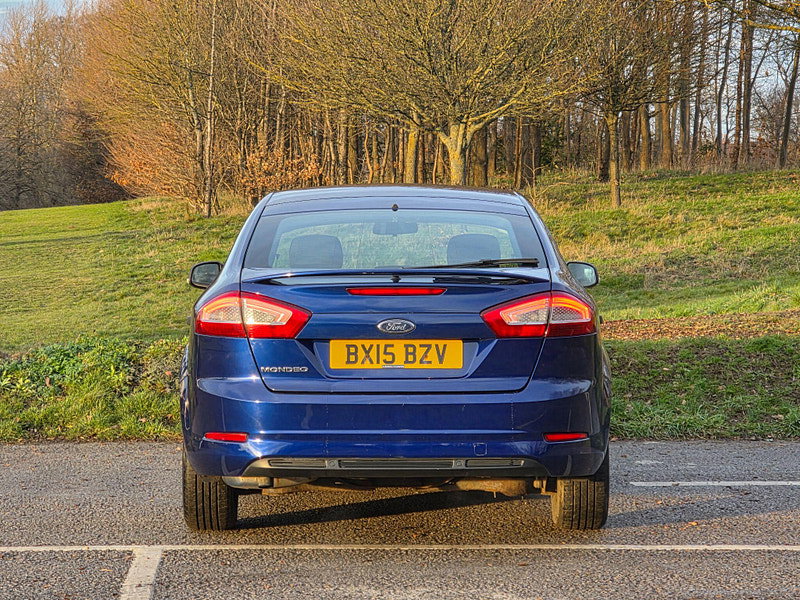 Ford Mondeo 1.6 TDCi ECOnetic Edge Euro 5 (s/s) 5dr