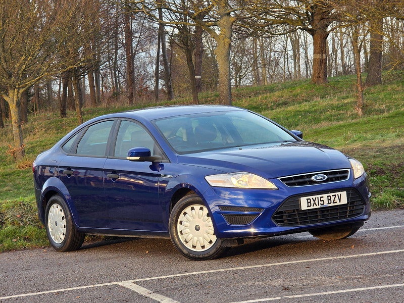 Ford Mondeo 1.6 TDCi ECOnetic Edge Euro 5 (s/s) 5dr