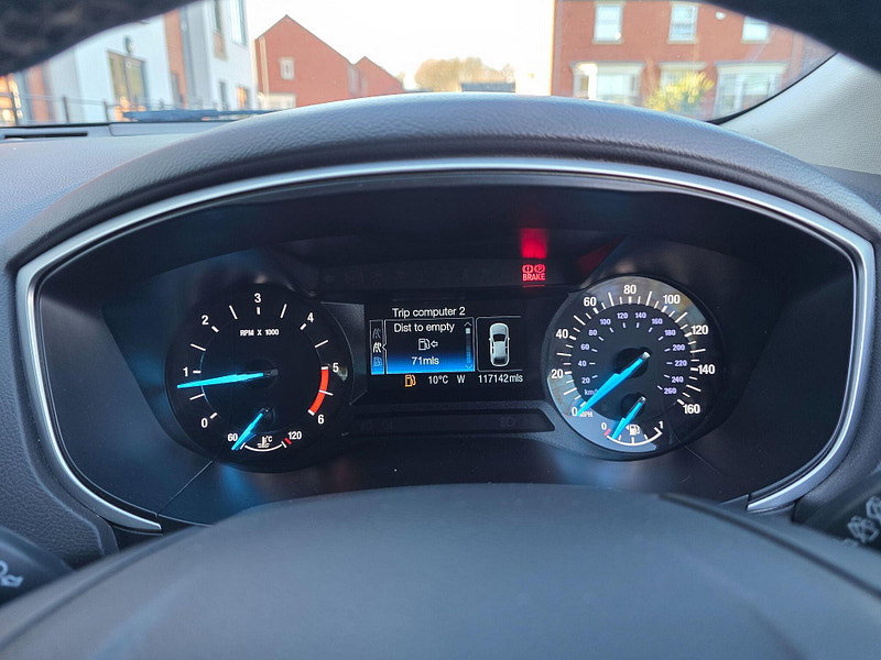 Ford Mondeo 2.0 TDCi ECOnetic Zetec Euro 6 (s/s) 5dr