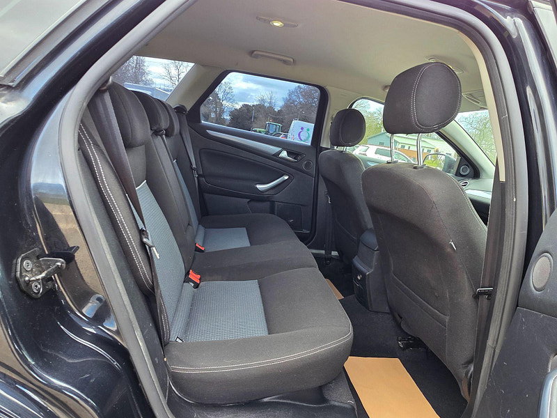Ford Mondeo 2.0 TDCi Zetec Euro 5 5dr