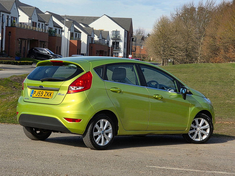 Ford Fiesta 1.25 Zetec 5dr