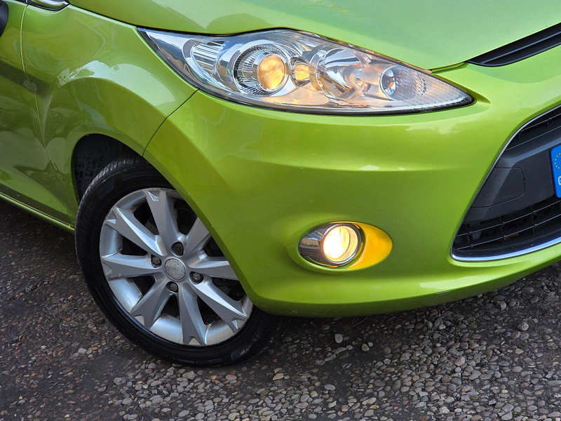 Ford Fiesta 1.25 Zetec 5dr