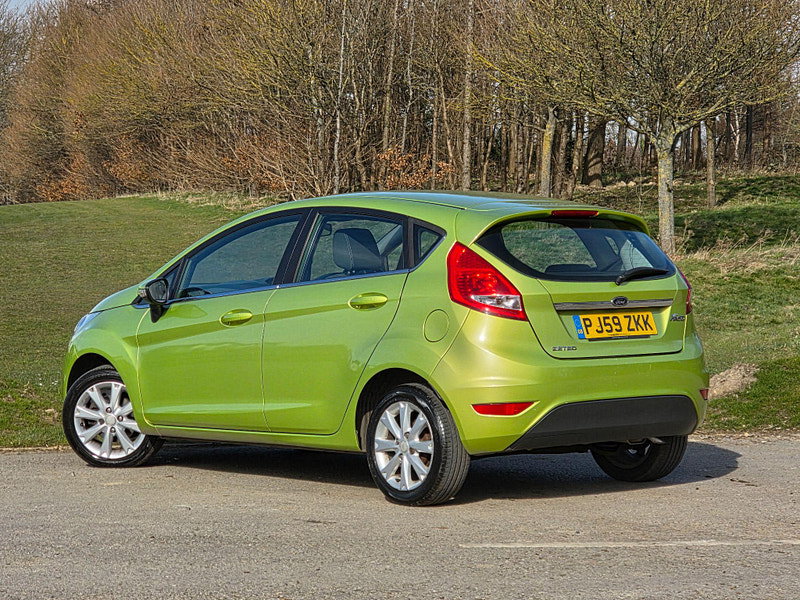 Ford Fiesta 1.25 Zetec 5dr