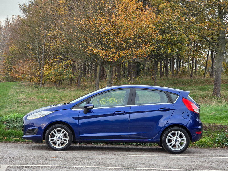 Ford Fiesta 1.25 Zetec Euro 6 5dr