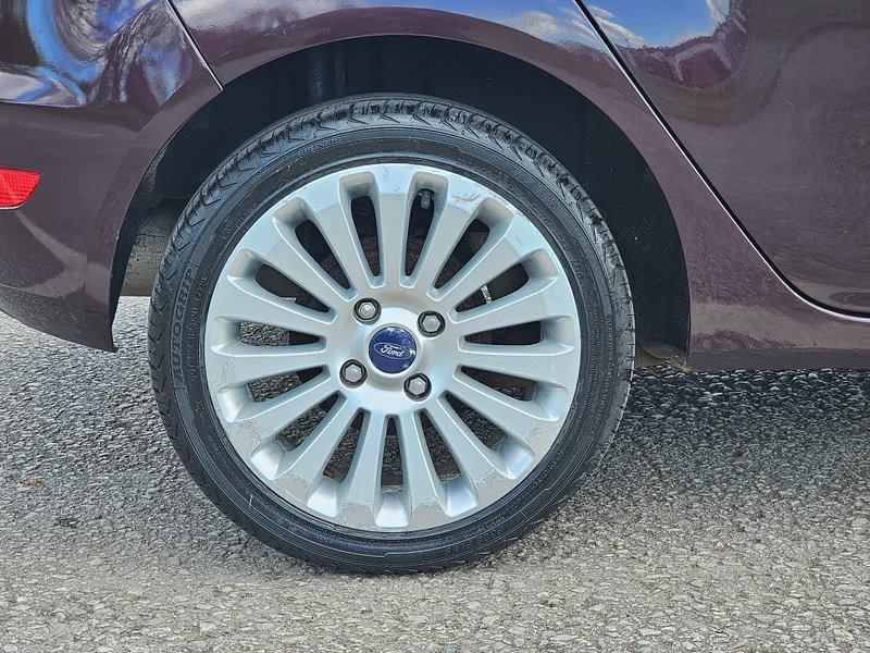 Ford Fiesta 1.4 Titanium 5dr