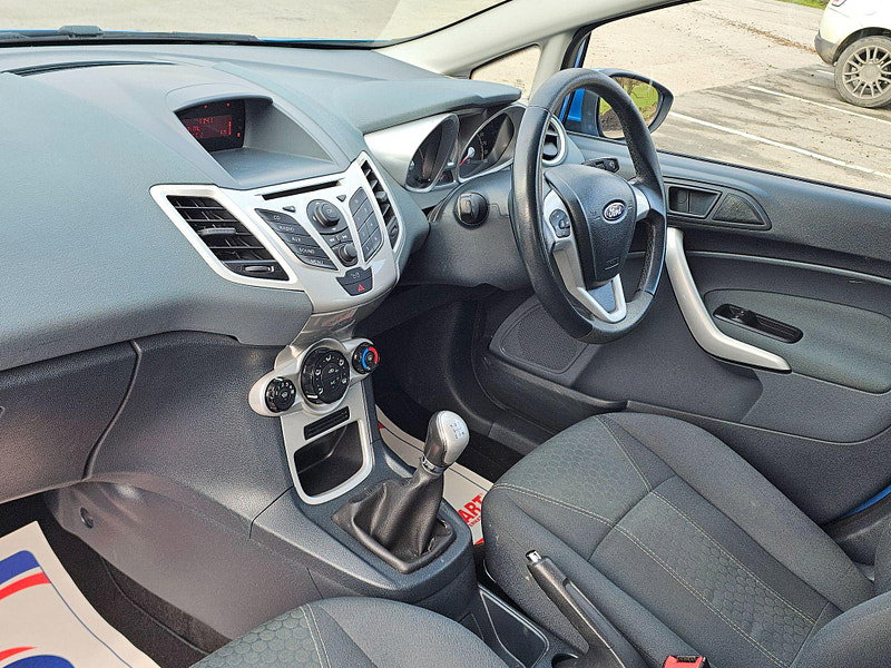 Ford Fiesta 1.4 Zetec 5dr