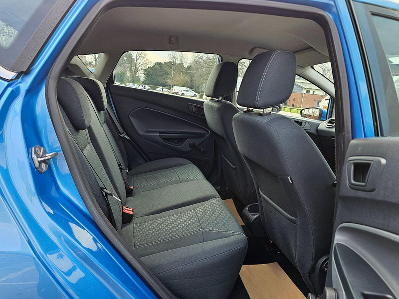 Ford Fiesta 1.4 Zetec 5dr