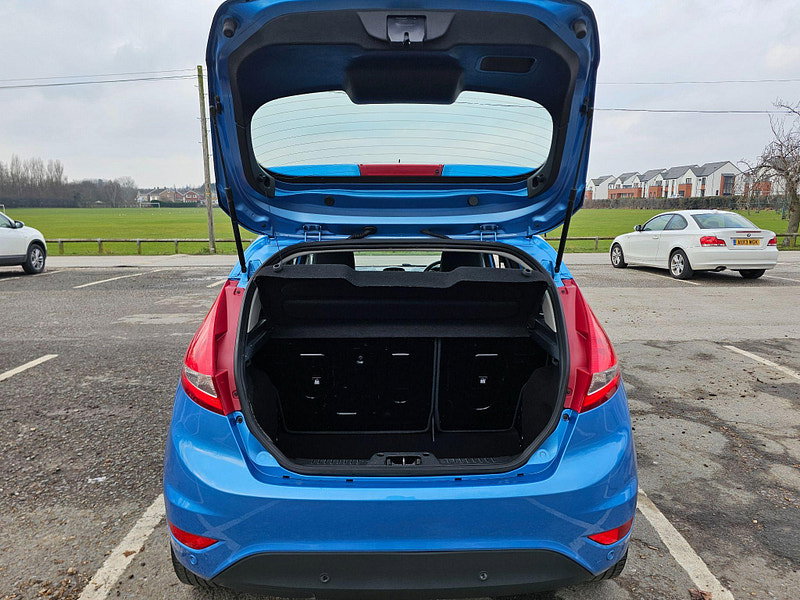 Ford Fiesta 1.4 Zetec 5dr