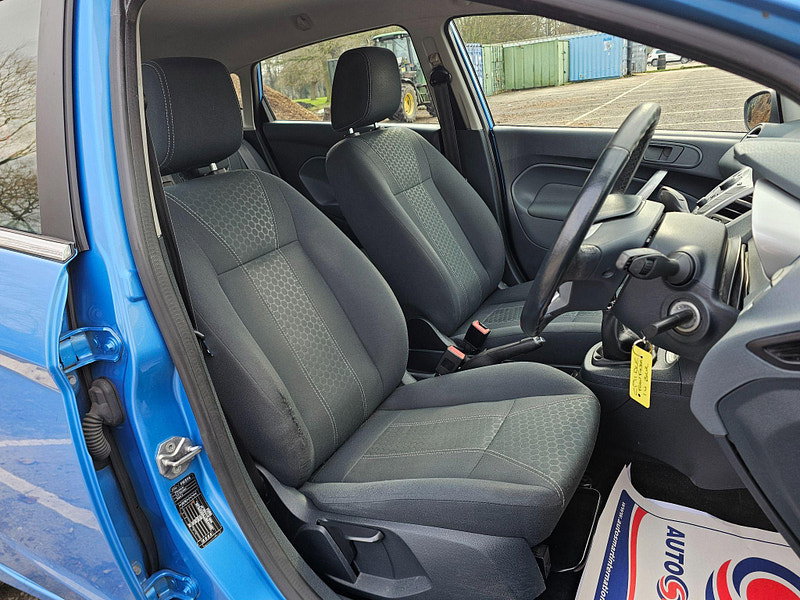 Ford Fiesta 1.4 Zetec 5dr