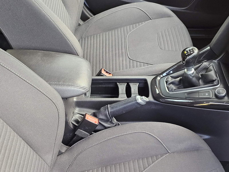 Ford Focus 1.5 TDCi Titanium Euro 6 (s/s) 5dr