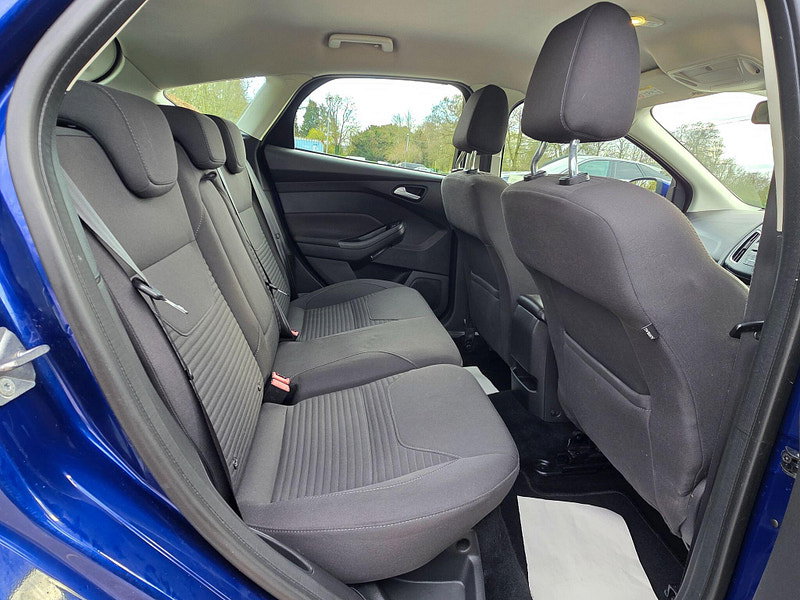 Ford Focus 1.6 TDCi Titanium Euro 5 (s/s) 5dr