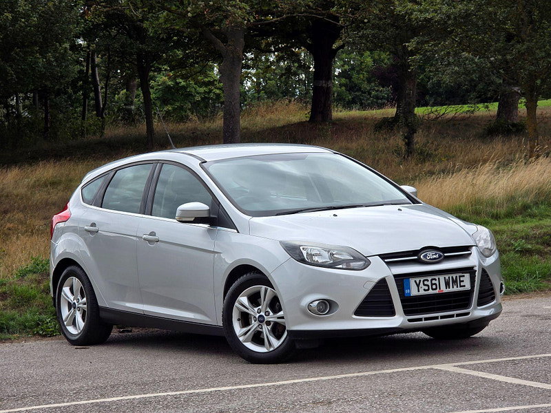 Ford Focus 1.6 TDCi Zetec Euro 5 (s/s) 5dr