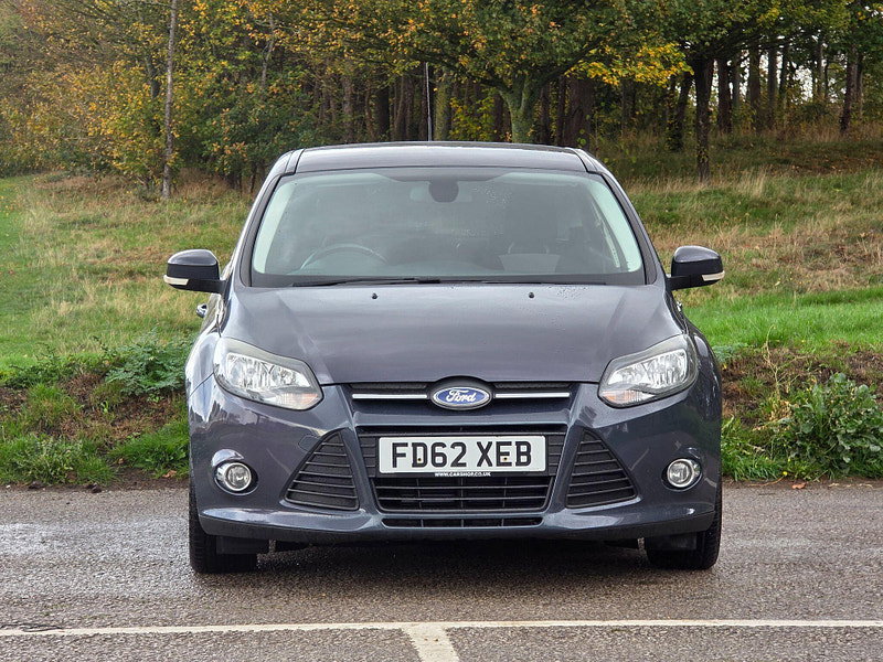 Ford Focus 1.6 TDCi Zetec Euro 5 (s/s) 5dr
