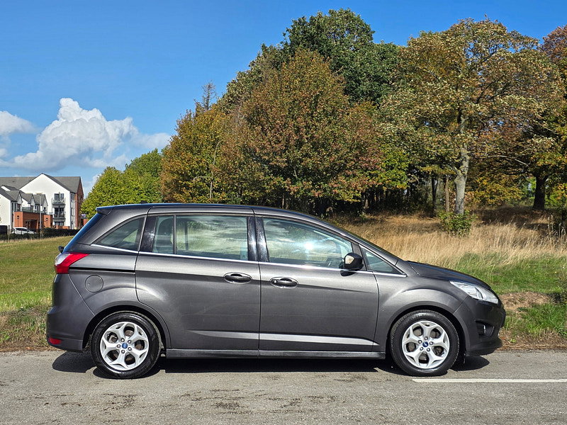 Ford Grand C-Max 1.6 TDCi Zetec MPV 5dr Diesel Manual Euro 5 (115 ps)