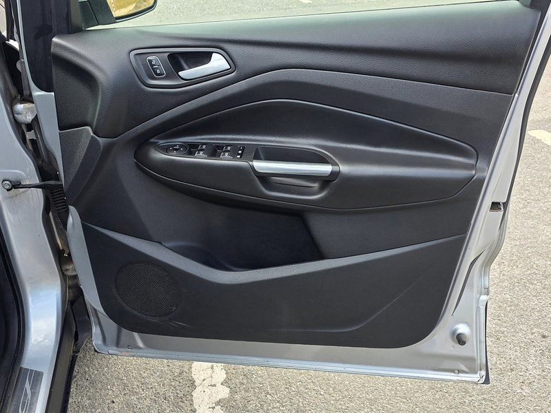 Ford Kuga 2.0 TDCi Titanium SUV 5dr Diesel Manual Euro 6 (s/s) (150 ps)