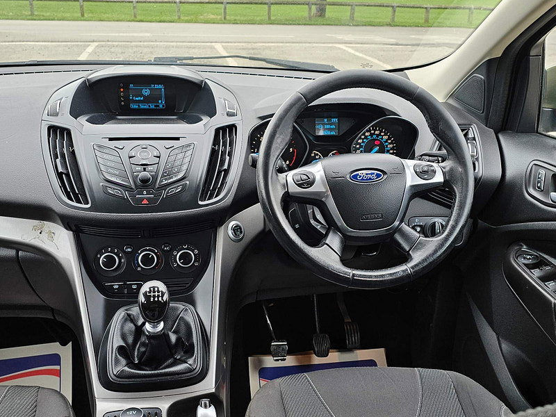 Ford Kuga 2.0 TDCi Zetec 2WD Euro 5 5dr