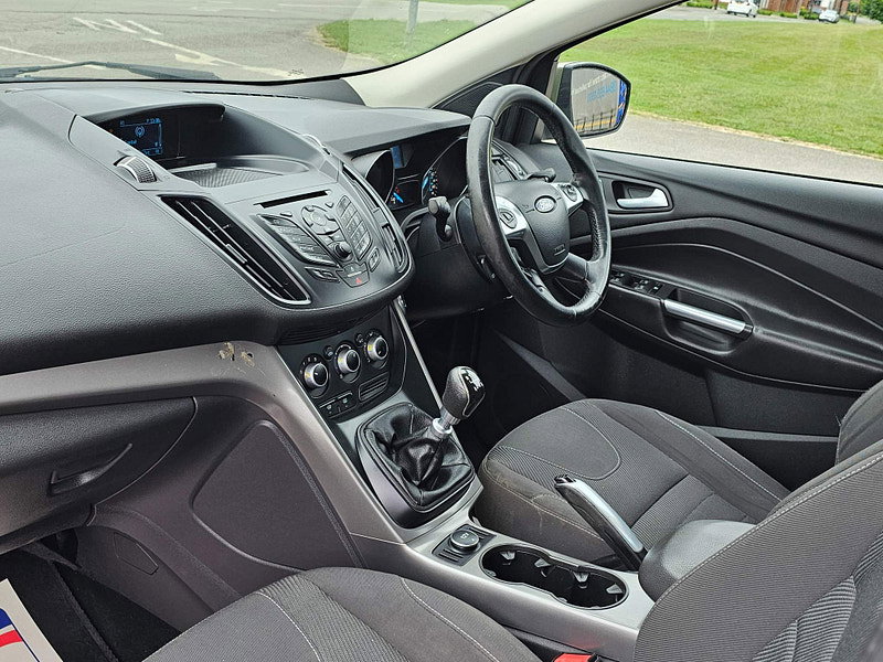 Ford Kuga 2.0 TDCi Zetec 2WD Euro 5 5dr