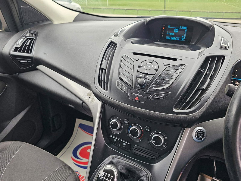 Ford Kuga 2.0 TDCi Zetec 2WD Euro 5 5dr