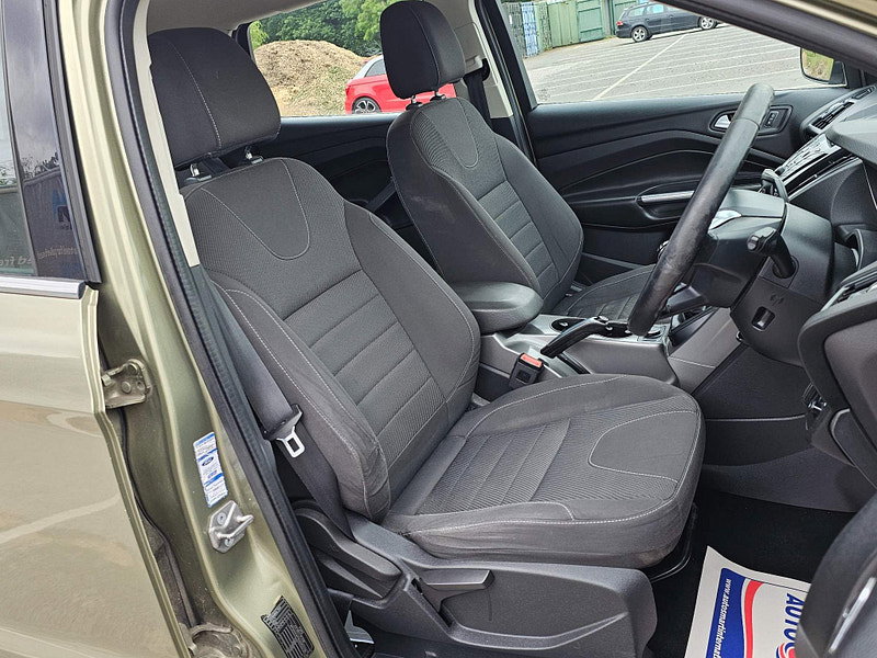 Ford Kuga 2.0 TDCi Zetec 2WD Euro 5 5dr