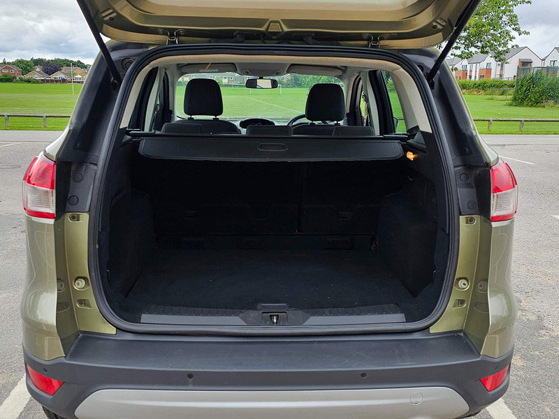 Ford Kuga 2.0 TDCi Zetec 2WD Euro 5 5dr