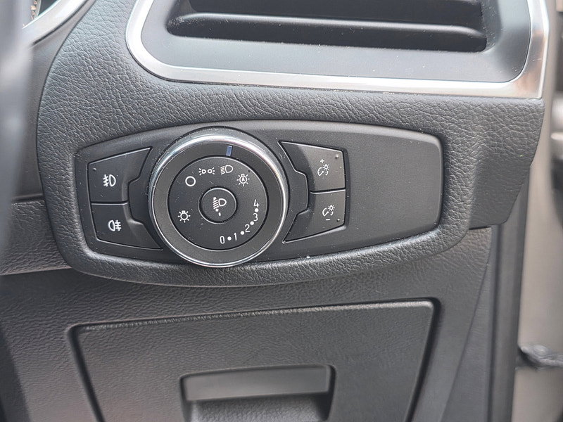 Ford S-Max 2.0 TDCi Titanium Sport MPV 5dr Diesel Powershift Euro 6 (s/s) (210 ps)