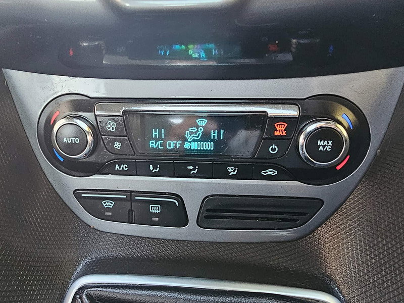Ford Tourneo Connect 1.6 TDCi Titanium Euro 5 5dr
