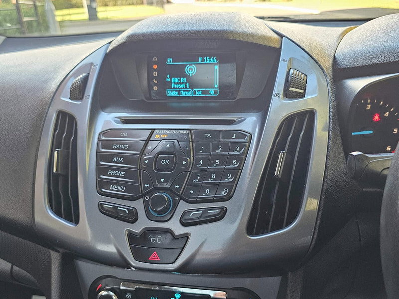 Ford Tourneo Connect 1.6 TDCi Titanium Euro 5 5dr