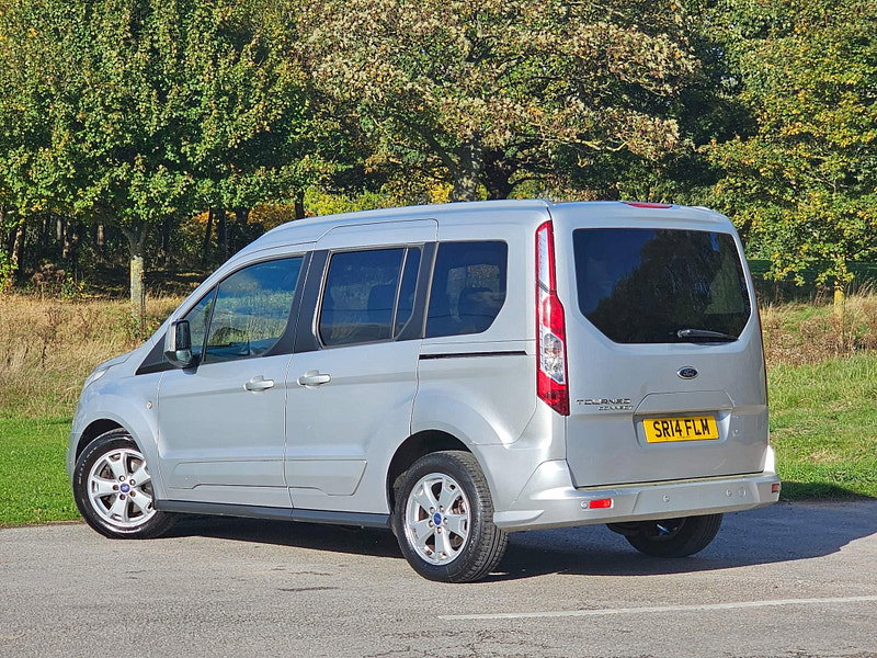Ford Tourneo Connect 1.6 TDCi Titanium Euro 5 5dr