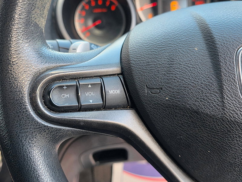 Honda Jazz 1.4 i-VTEC ES Hatchback 5dr Petrol CVT Euro 5 (99 ps)