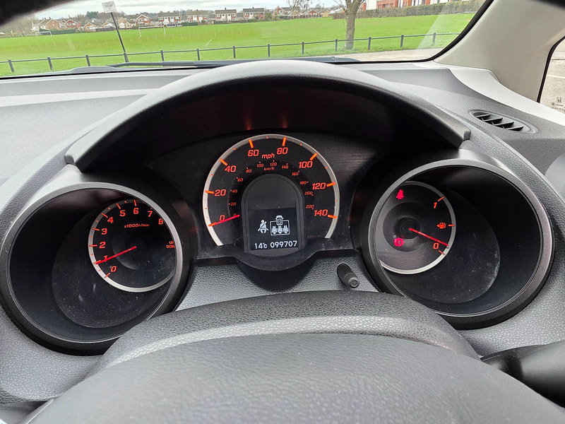 Honda Jazz 1.4 i-VTEC ES Plus Euro 5 5dr