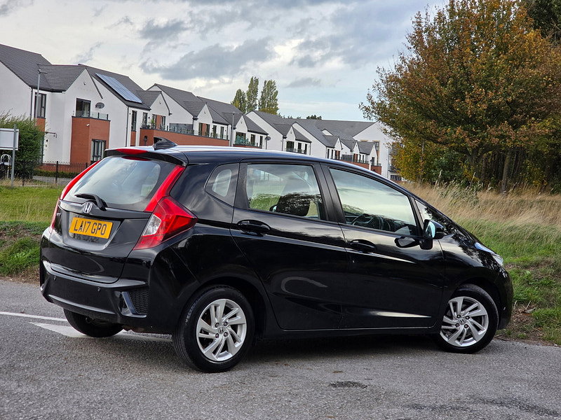 Honda Jazz 1.3 i-VTEC SE Navi Hatchback 5dr Petrol CVT Euro 6 (s/s) (102 ps)