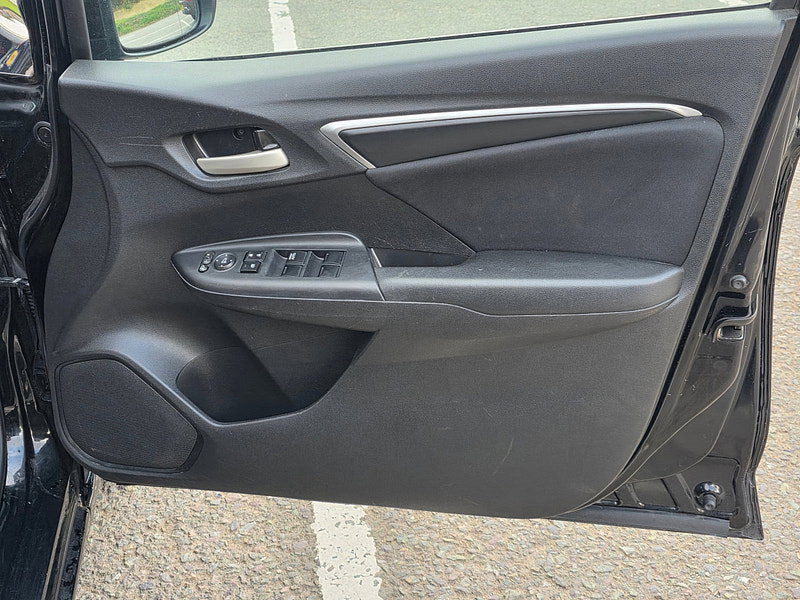 Honda Jazz 1.3 i-VTEC SE Navi Hatchback 5dr Petrol CVT Euro 6 (s/s) (102 ps)