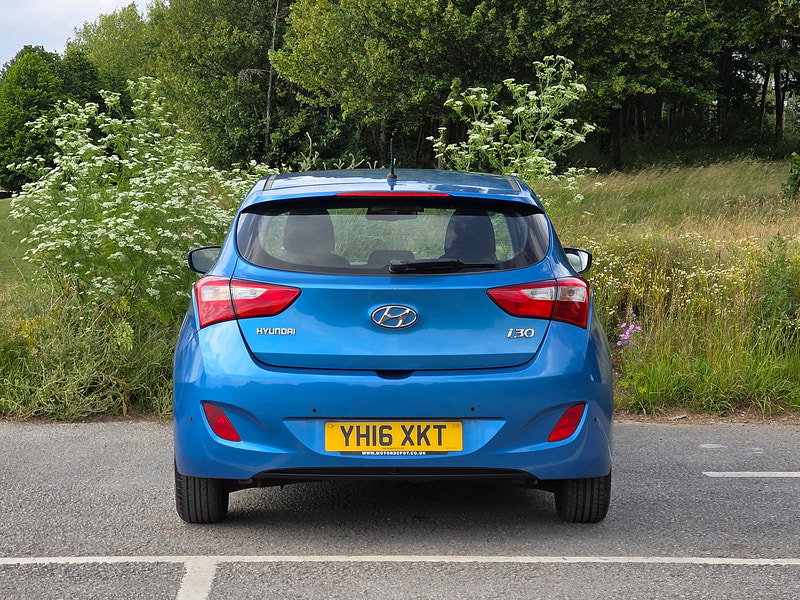 Hyundai I30 1.6 CRDi Blue Drive SE Hatchback 5dr Diesel Manual Euro 6 (s/s) (110 ps)