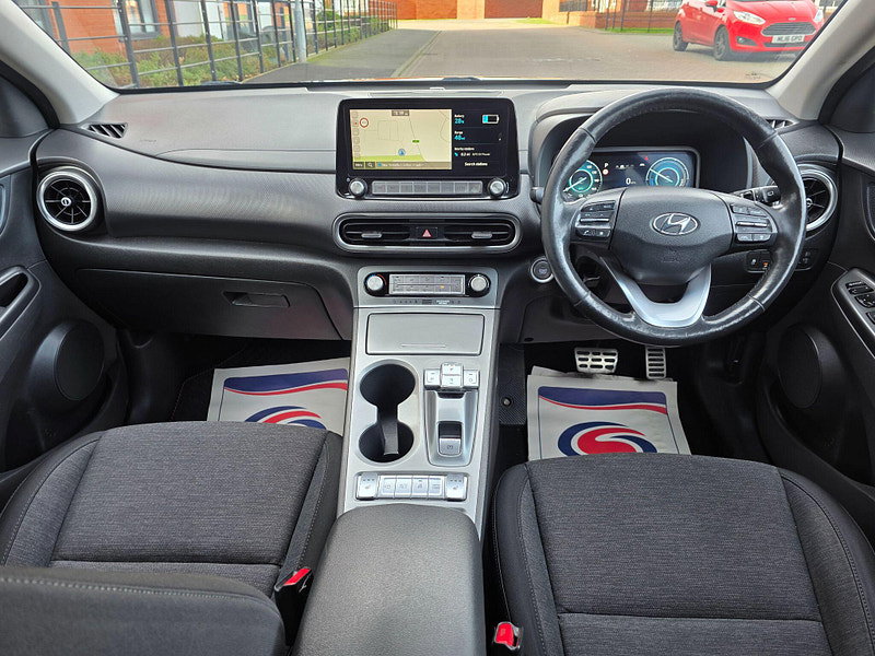 Hyundai Kona 64kWh Premium Auto 5dr (10.5kW Charger)